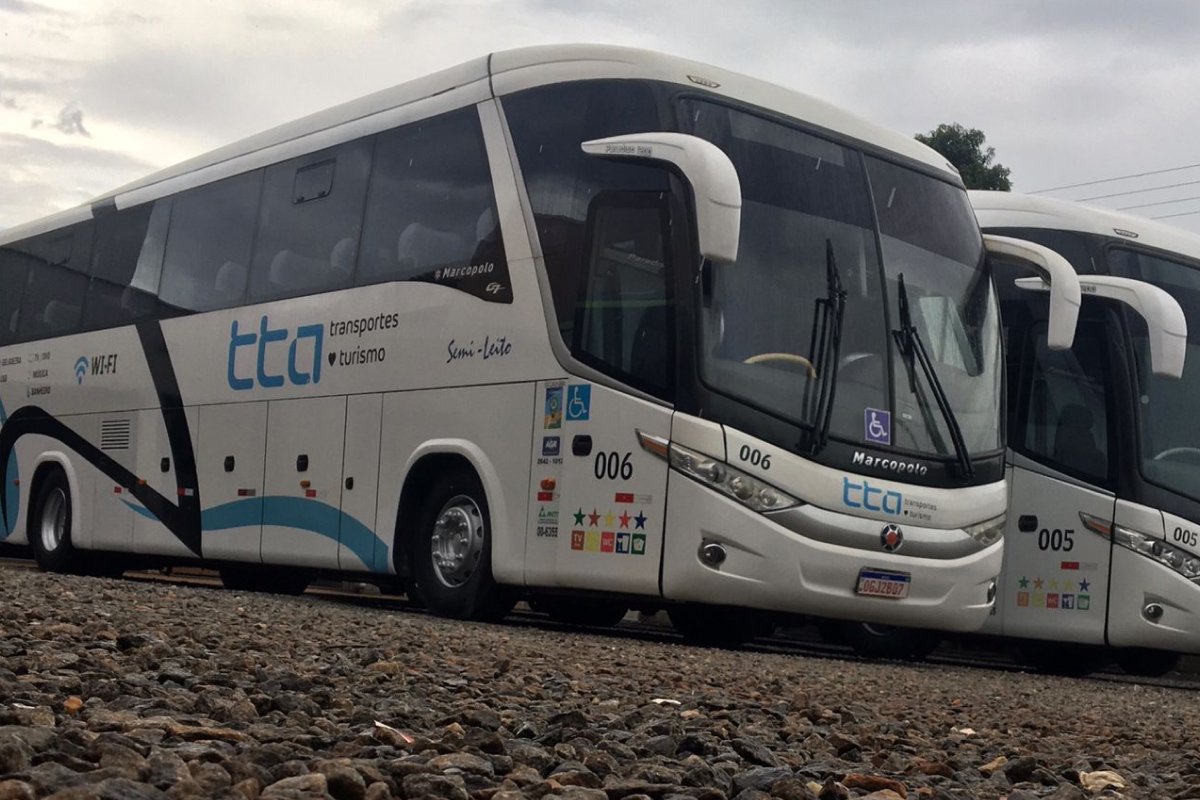 Micro-ônibus executivo para transfer Goiânia – Luiz Alves